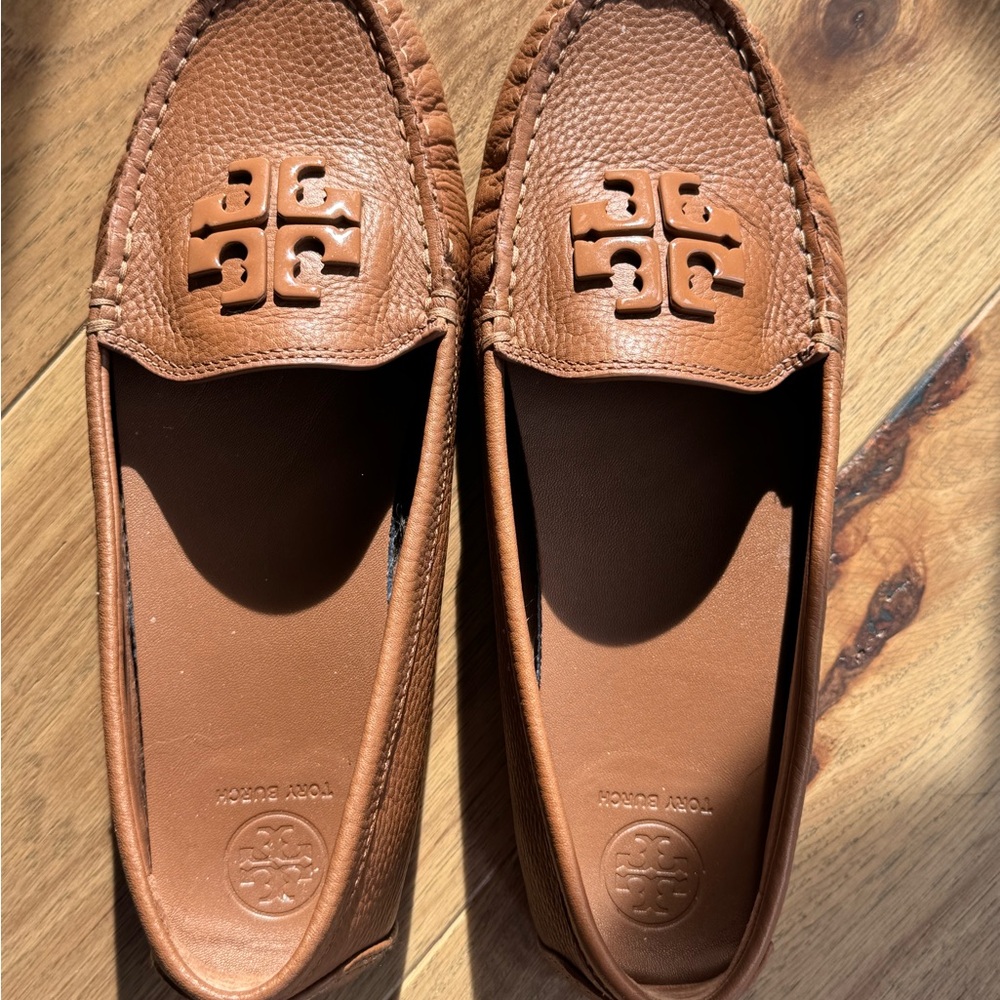 Tory Burch Lowell Leather Loafer